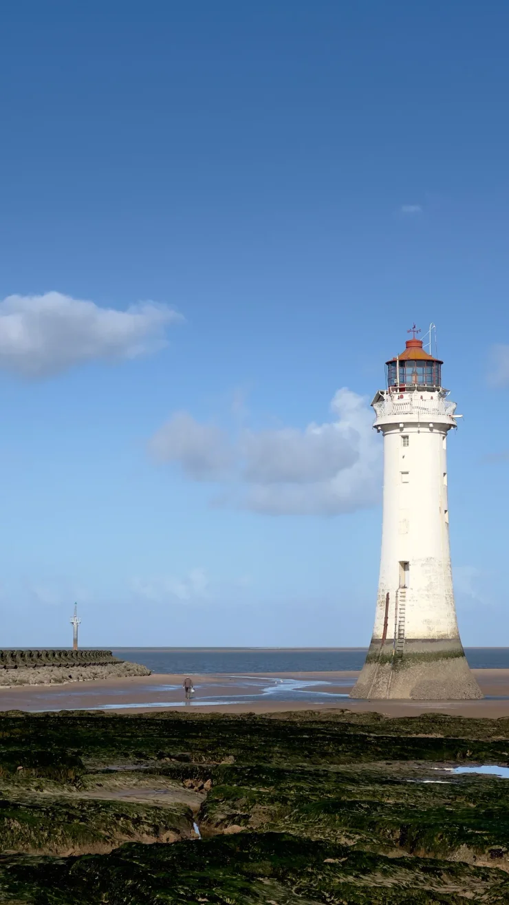 Wallasey to West Kirby Coastal Walk (19 km)